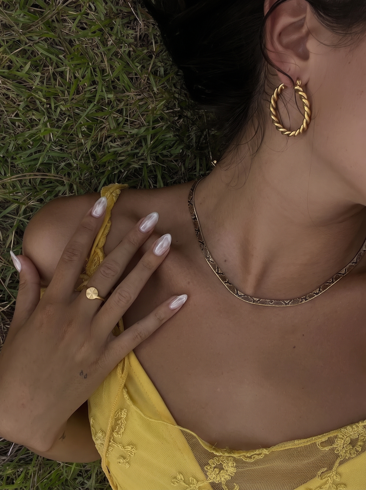 Model wearing SnakeChain necklace